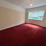 Rent 3 bedroom flat in Glasgow