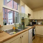 Rent 5 bedroom house in Leeds