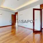 Rent 6 bedroom house of 350 m² in Lisbon