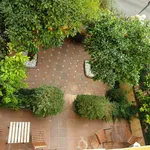 Rent 5 bedroom house in Barcelona