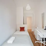 Rent a room in lisbon