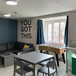 Rent 3 bedroom flat in South East England