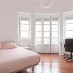 Rent a room in lisbon