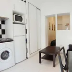 Rent 1 bedroom apartment of 25 m² in Madrid