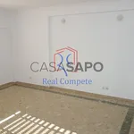 Rent 2 bedroom apartment of 95 m² in Seixal