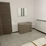 3-room flat excellent condition, fourth floor, Piscina, Legnano