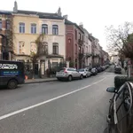 Huur 1 slaapkamer appartement van 60 m² in brussels