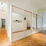 Miete 6 Schlafzimmer wohnung von 2422 m² in vienna