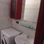 Rent 1 bedroom apartment of 45 m² in Rho