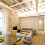 Rent 1 bedroom apartment of 60 m² in Barcelona