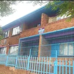 Rent 1 bedroom apartment in Johannesburg