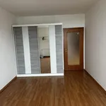 Pronajměte si 2 ložnic/e byt o rozloze 57 m² v Praha