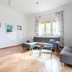 Rent 2 bedroom apartment of 85 m² in Split