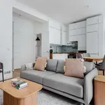 Rent 2 bedroom apartment of 53 m² in paris