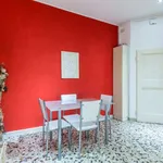 Rent a room of 100 m² in bologna