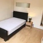 Rent 4 bedroom house in East Midlands