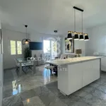 Rent 3 bedroom apartment of 103 m² in Marbella