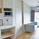 Rent 1 bedroom house of 27 m² in Bangkok