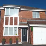 Rent 4 bedroom flat in North West England