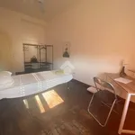 Rent 1 bedroom apartment of 20 m² in Modena