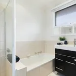 Rent 3 bedroom house in  NUNAWADING
 