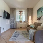 Rent 4 bedroom apartment of 106 m² in San Costanzo