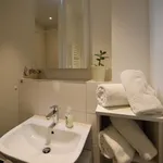 Rent 1 bedroom apartment of 21 m² in Frankfurt