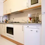 Rent a room of 130 m² in lisbon