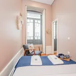 Rent 1 bedroom apartment in Porto