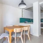 Rent 3 bedroom apartment of 117 m² in lisbon