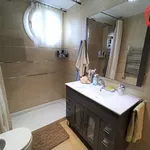 Alquilo 2 dormitorio apartamento de 65 m² en Pamplona - Iruña