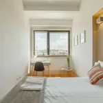 Rent 2 bedroom apartment in porto