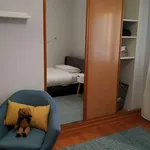 Rent a room of 72 m² in lisbon