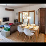 Rent 2 bedroom apartment of 83 m² in Porto