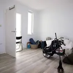 Huur 4 slaapkamer appartement van 260 m² in Brussels