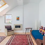 Rent 2 bedroom apartment of 100 m² in Lisbon