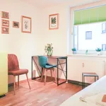 Rent 1 bedroom apartment of 18 m² in Mannheim