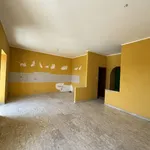 Affitto 5 camera appartamento di 130 m² in Lamezia Terme