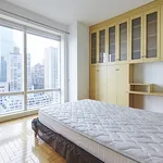 Rent 2 bedroom apartment of 149 m² in New York