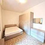 Rent 5 bedroom apartment of 180 m² in Modena