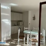 Affitto 3 camera appartamento di 90 m² in Palermo