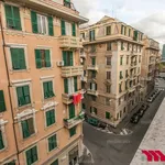 Affitto 7 camera appartamento di 130 m² in Genoa