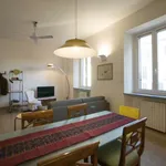 Rent 1 bedroom apartment of 60 m² in milan