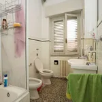 Rent a room of 140 m² in milan