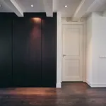 Huur 1 slaapkamer appartement van 115 m² in Amsterdam