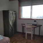 Rent 7 bedroom apartment in Porto