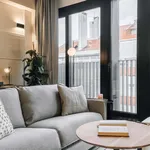 Rent 3 bedroom apartment of 48 m² in Lisbon