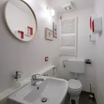 Rent 1 bedroom apartment in Milan