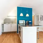 Rent 1 bedroom apartment of 45 m² in Dusseldorf