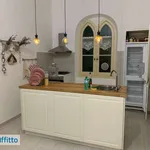 Rent 6 bedroom apartment of 170 m² in Genoa